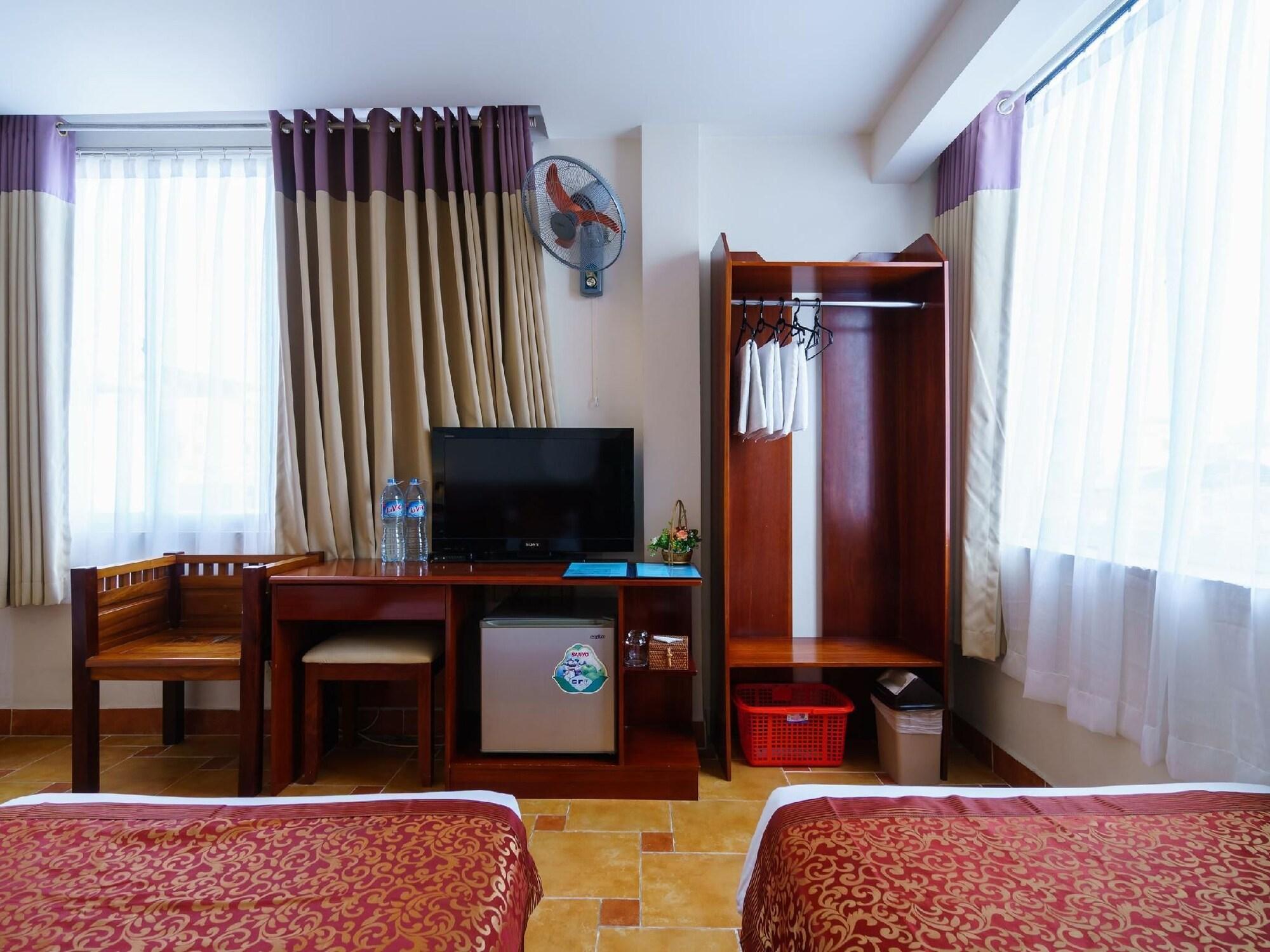 Hong Han Hotel Ho Chi Minh-stad Buitenkant foto