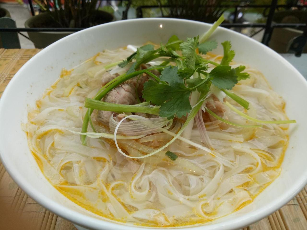 Hong Han Hotel Ho Chi Minh-stad Buitenkant foto