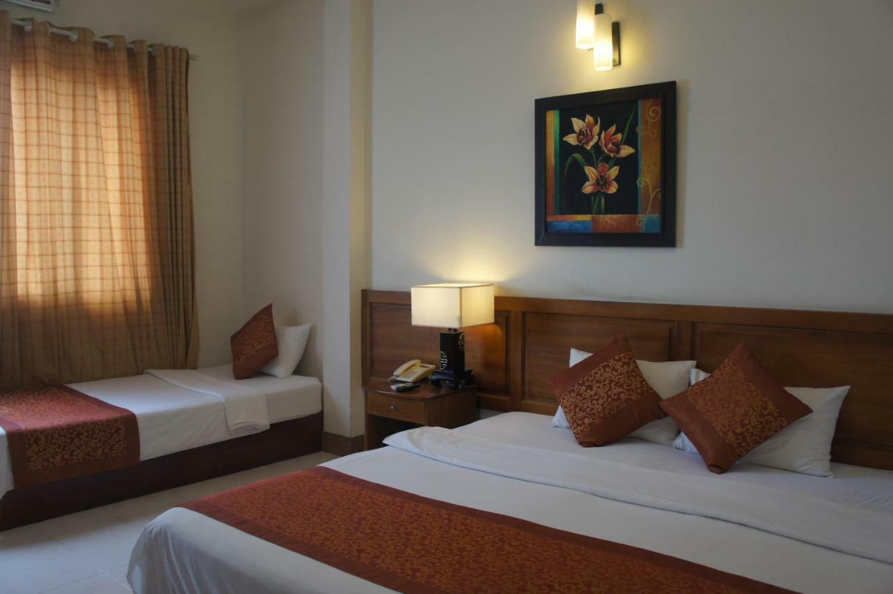 Hong Han Hotel Ho Chi Minh-stad Buitenkant foto